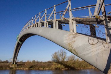 DC-aIMG_0924 2nd December 2021: Trent Valley Way (Newton Solney): © 2021 by David Cowper