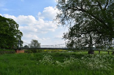 JC-DSC_0488 1st June 2021: © Julie Clark: River bridges near Doveridge village