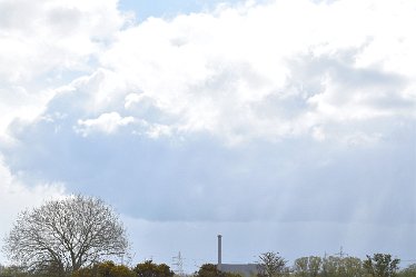 JulieC-wayfind.chimney 29th May 2021: Julie Clark © 2021: Branston Leas River Trent