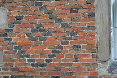 MR_DSH_3008_3488 random local bricks in the wall of The Old Grammar School. Rolleston on Dove: 09.10.2022: Random local bricks in the wall of The Old Grammar School: © 2022 Martin Robinson