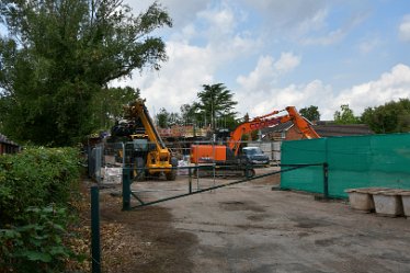 MR-DSH_1755_2956 New infill housing Elford and River Tame: August: New infill housing: © 2022 Martin Robinson