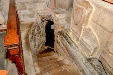 MR_DSG_2001_738 steps to 8th. century crypt -King AEthelbaldj1 Repton to Newton Solney extended route: 27th March: © 2022 Martin Robinson