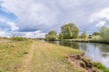 F21_1183r1 29th April 2021: Branston Leas Nature Reserve: © Paul L.G. Morris