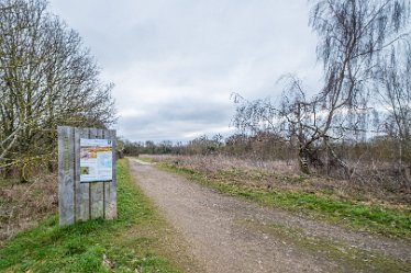 F23_0237r1 Croxall Lakes toddler walk. February 2023: © Paul L.G. Morris