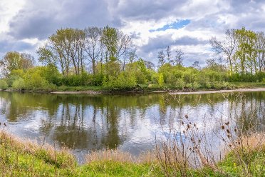 Branston Leas by Paul L.G. Morris Branston Leas Nature Reserve © by Paul L.G. Morris. Many of these photos were taken for the Virtual Tours or/and the...