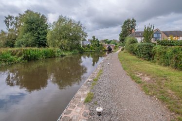 F21_7044r1 Fradley Junction to Alrewas canalside walk. September 2021: Paul L.G. Morris