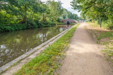 F21_7137r1 Fradley Junction to Alrewas canalside walk. September 2021: Paul L.G. Morris