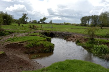 MR-DSE_0080 16th May 2021: Fradley Alrewas Wychnor circular walk: © 2021 Martin Robinson