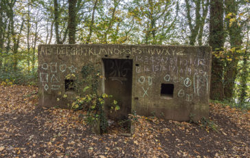 A Type 24 Pillbox next to the Birmingham and Fazeley Canal near Hopwas. Photo © 2022 Transforming the Trent Valley (Steven Cheshire).